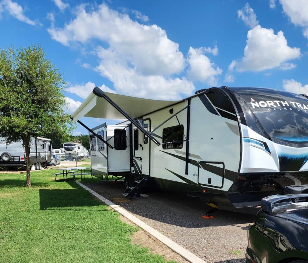 Image of Back-In RV Site Pilot Point, TX